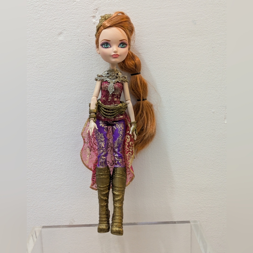 Ever After High Dragon Games Holly O’Hair Doll